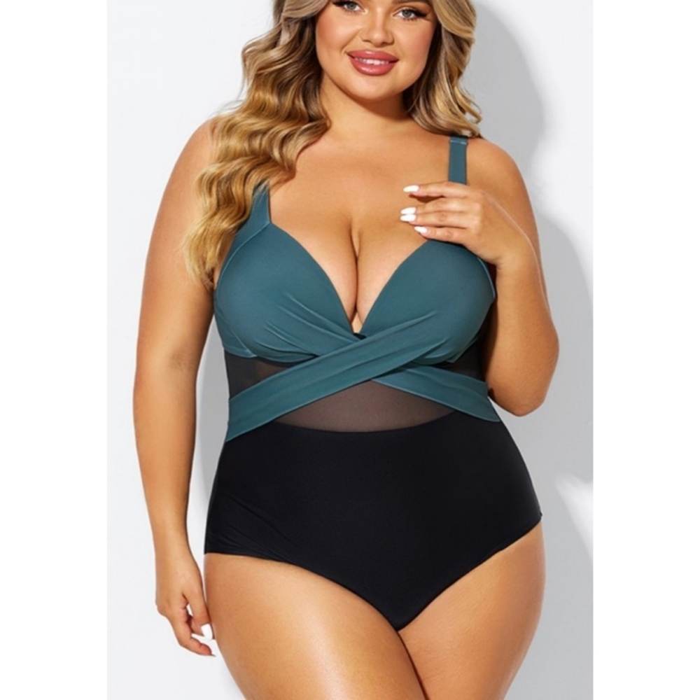 NWT Meet.Curve V-Neck Tummy Control Swimsuit (Size XL)